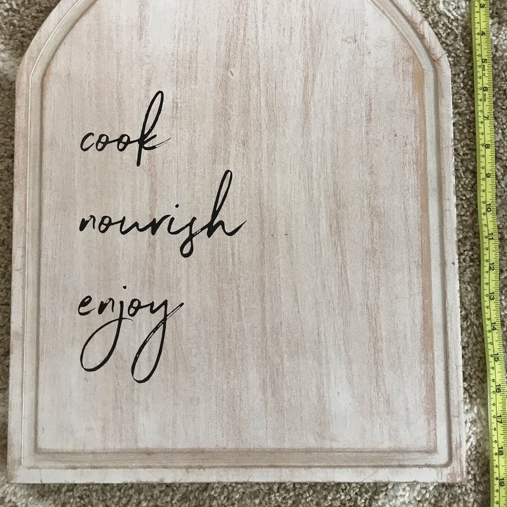 Kitchen wall decor